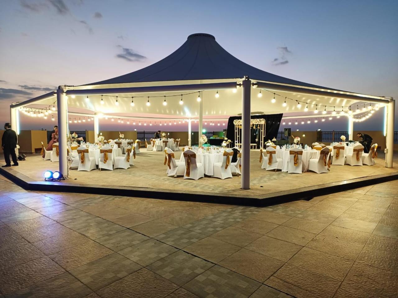 Red Castle Hotel Σάρτζα Εξωτερικό φωτογραφία