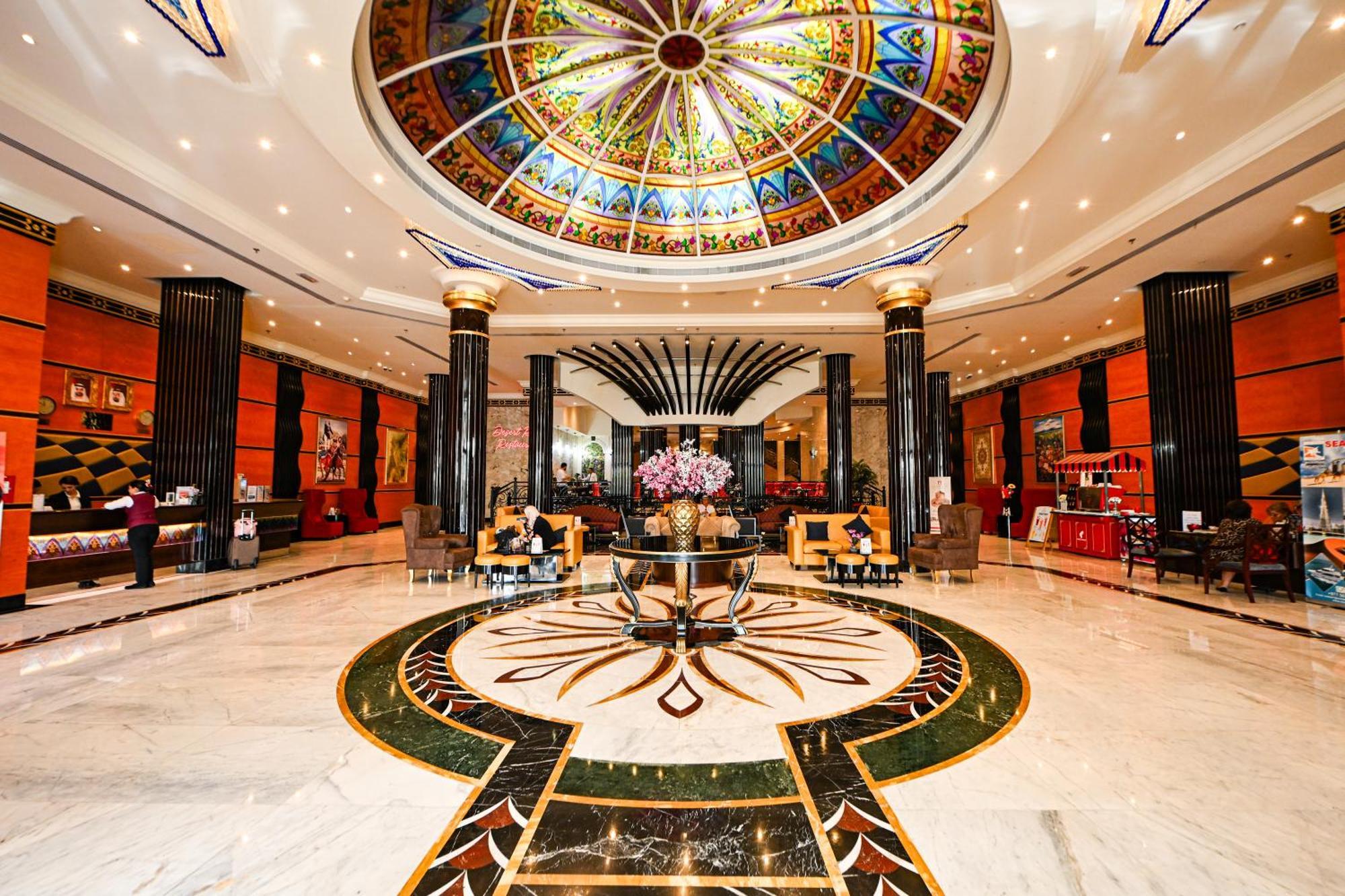 Red Castle Hotel Σάρτζα Εξωτερικό φωτογραφία