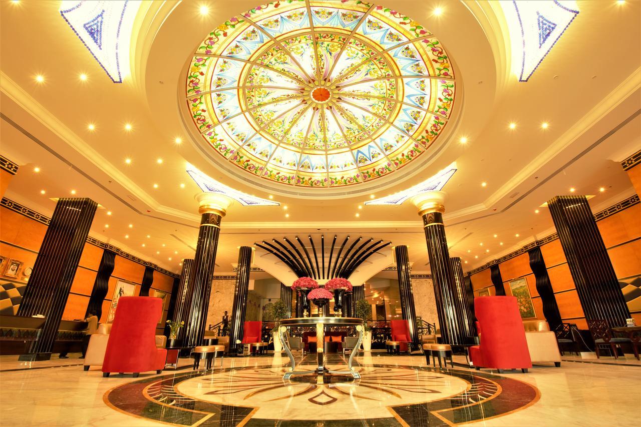 Red Castle Hotel Σάρτζα Εξωτερικό φωτογραφία